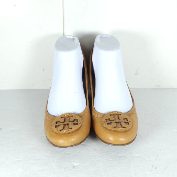 Tory Burch Women’s Sally US7,5M Brown Leather Logo Closed Toe Wedge Pumps Shoes - Picture 3 of 16